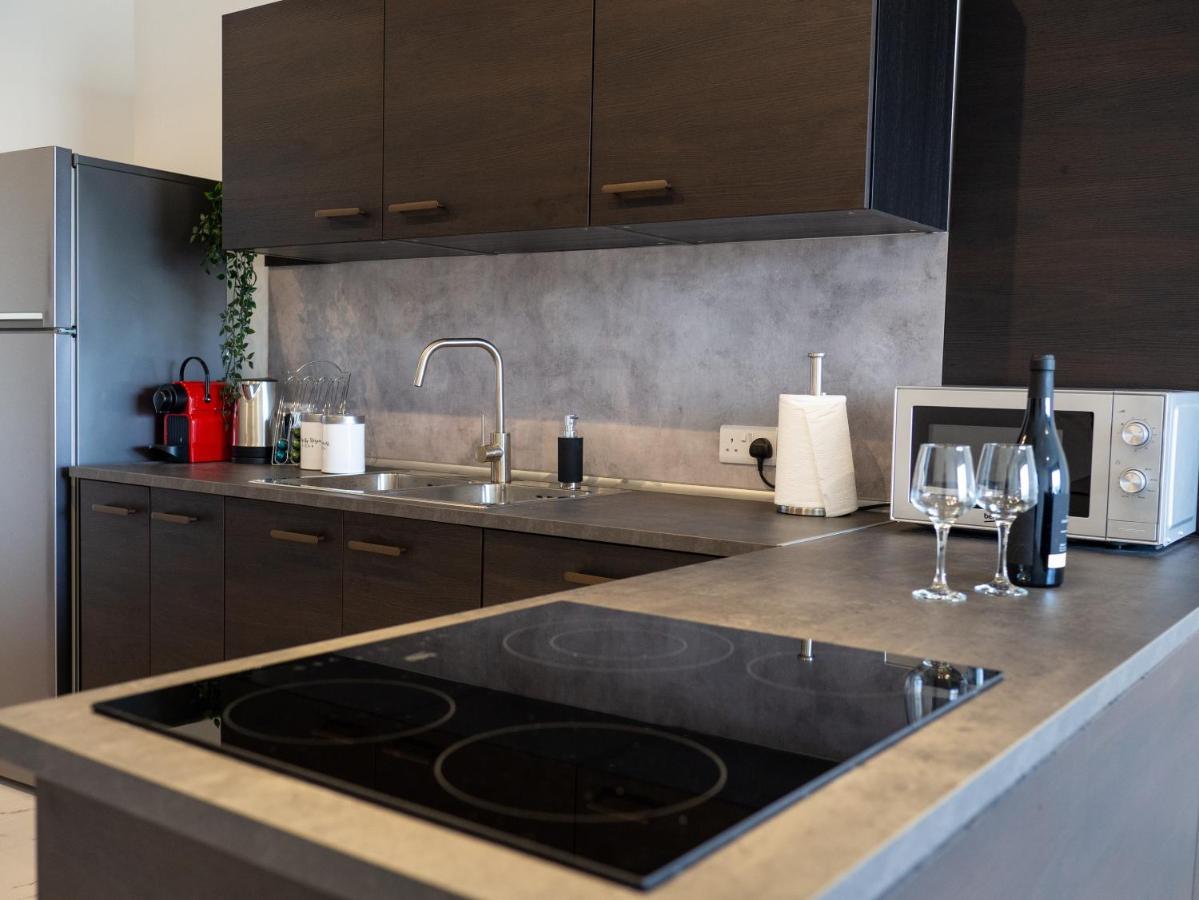 شقة 6Th Floor Spinola Seaview In St Julians سانت جوليان المظهر الخارجي الصورة